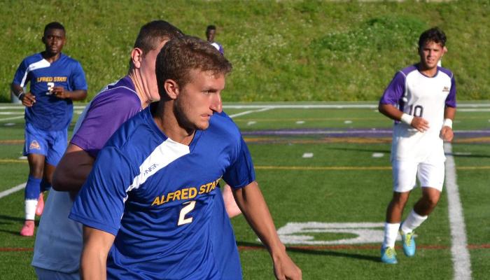 Men's Soccer Opens up With Victory