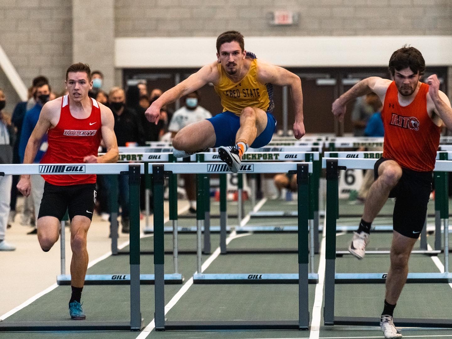 Pioneers Compete at St. John Fisher