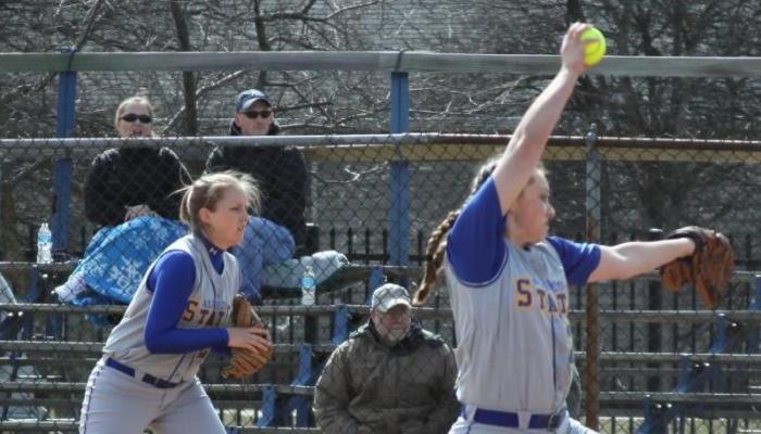 Lady Pioneers Stung by Hornets