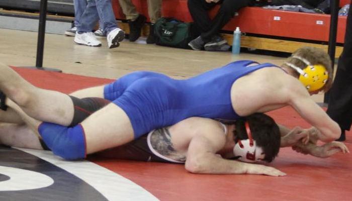 Pioneers Finish 7th at Empire Wrestling Championships