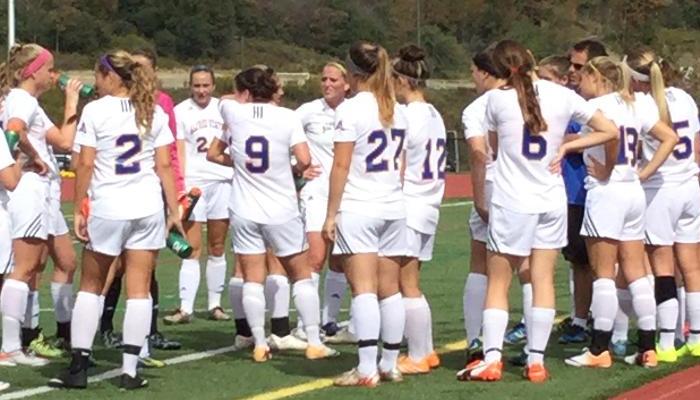 Women's Soccer Moves up USCAA Poll