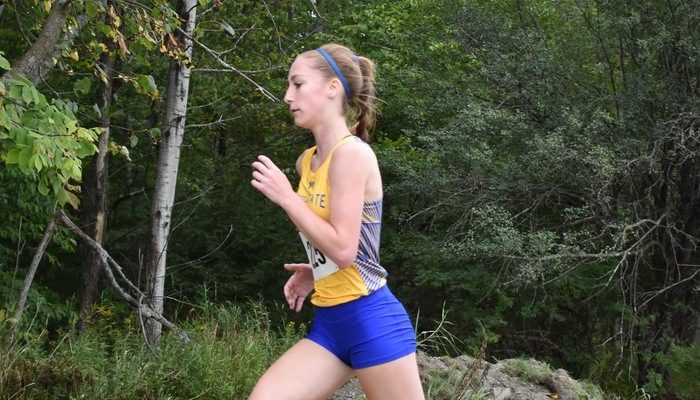 Women's Cross Country Team Finishes 3rd at AU