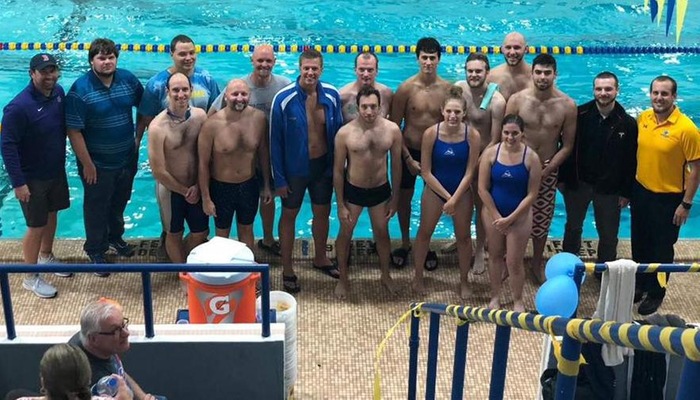 Swimming & Diving alumni that returned to campus for the Blue & Gold/Alumni Meet