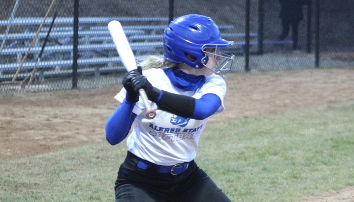 Pioneer softball player fakes the bunt