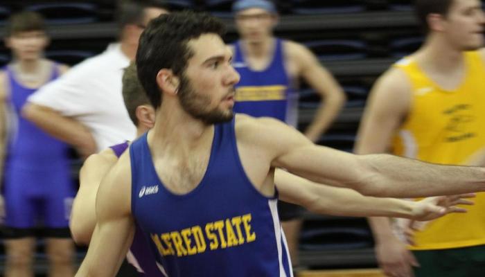 Track & Field has Solid Day at Houghton