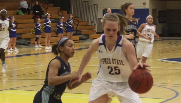 Lady Pioneers Rout Pitt-Titusville for 7th Straight