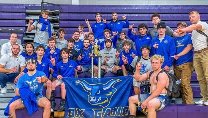 Pioneers Crowned Champions in Electric City Duals