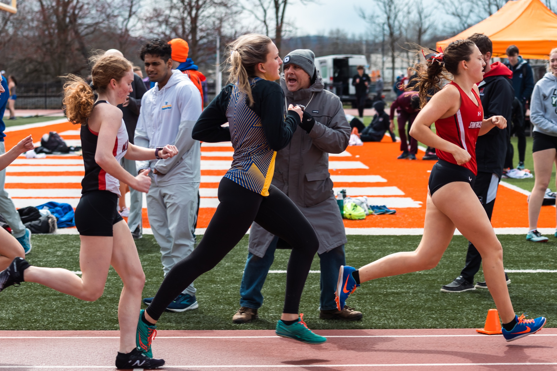 Women’s Track and Field 13th at University of Rochester Invite